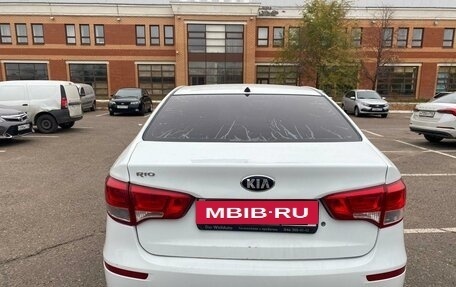 KIA Rio III рестайлинг, 2015 год, 780 000 рублей, 1 фотография