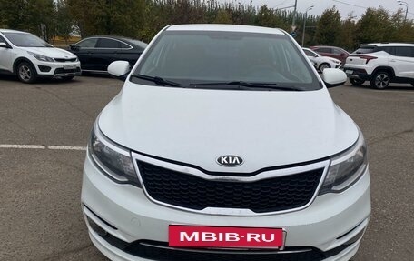 KIA Rio III рестайлинг, 2015 год, 780 000 рублей, 4 фотография