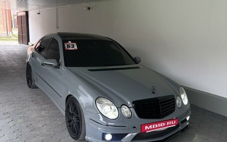 Mercedes-Benz E-Класс, 2002 год, 1 700 000 рублей, 9 фотография