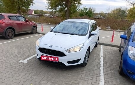 Ford Focus III, 2016 год, 850 000 рублей, 2 фотография