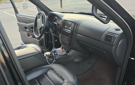 Ford Explorer III, 2005 год, 1 350 000 рублей, 39 фотография