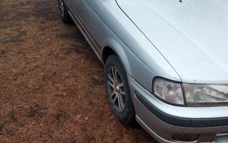 Nissan Sunny B15, 1998 год, 330 000 рублей, 2 фотография