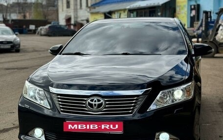 Toyota Camry, 2012 год, 1 790 000 рублей, 2 фотография