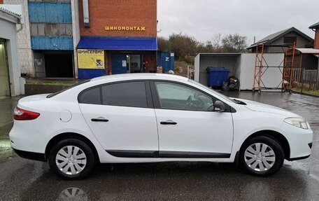 Renault Fluence I, 2012 год, 860 000 рублей, 8 фотография