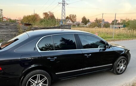 Skoda Superb III рестайлинг, 2011 год, 1 240 000 рублей, 6 фотография