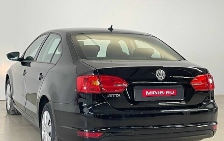 Volkswagen Jetta VI, 2012 год, 935 000 рублей, 5 фотография