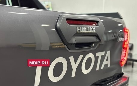 Toyota Hilux VIII, 2023 год, 6 290 000 рублей, 23 фотография