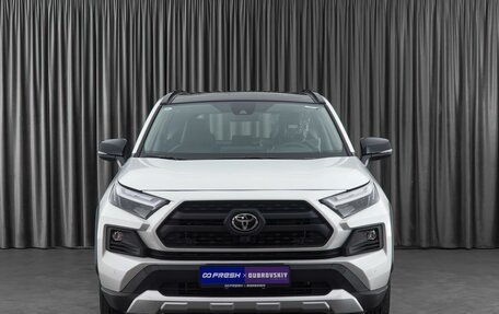 Toyota RAV4, 2024 год, 4 472 000 рублей, 3 фотография