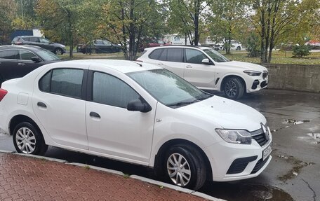 Renault Logan II, 2018 год, 960 000 рублей, 5 фотография