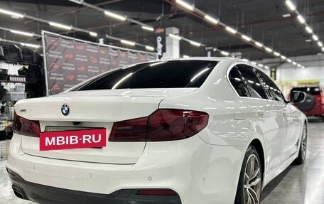 BMW 5 серия, 2018 год, 3 999 900 рублей, 3 фотография