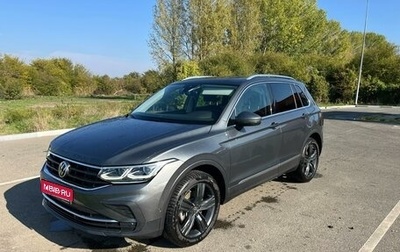 Volkswagen Tiguan II, 2020 год, 3 570 000 рублей, 1 фотография