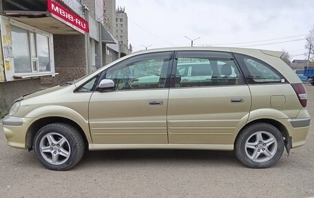 Toyota Nadia, 2001 год, 1 050 000 рублей, 10 фотография