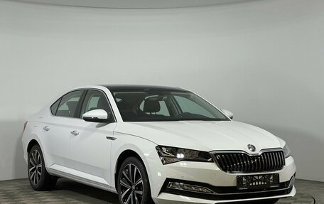 Skoda Superb III рестайлинг, 2024 год, 3 454 439 рублей, 3 фотография