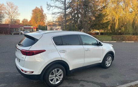 KIA Sportage IV рестайлинг, 2017 год, 2 350 000 рублей, 4 фотография