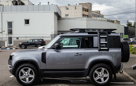 Land Rover Defender II, 2021 год, 6 300 000 рублей, 12 фотография