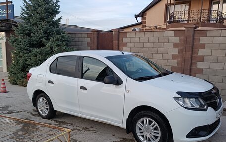 Renault Logan II, 2014 год, 680 000 рублей, 3 фотография