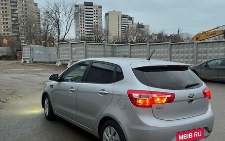 KIA Rio III рестайлинг, 2013 год, 875 000 рублей, 10 фотография