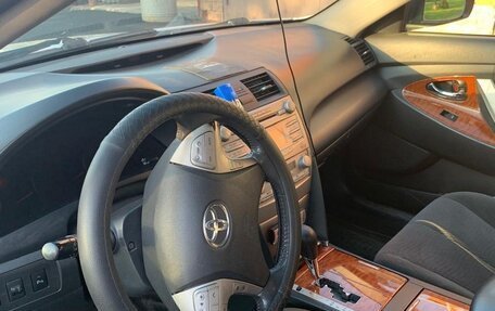 Toyota Camry, 2011 год, 1 450 000 рублей, 2 фотография