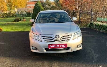 Toyota Camry, 2011 год, 1 450 000 рублей, 10 фотография