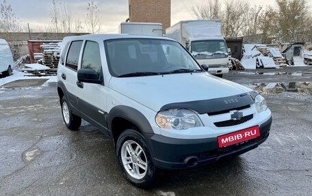 Chevrolet Niva I рестайлинг, 2019 год, 849 000 рублей, 6 фотография