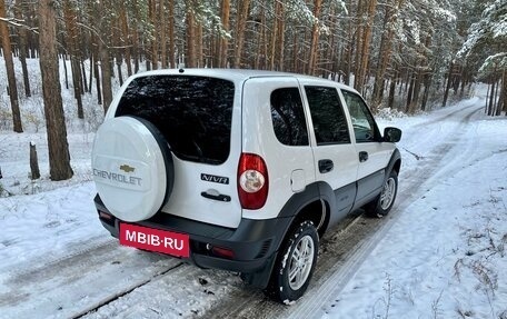 Chevrolet Niva I рестайлинг, 2019 год, 849 000 рублей, 4 фотография