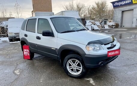 Chevrolet Niva I рестайлинг, 2019 год, 849 000 рублей, 5 фотография