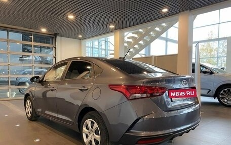 Hyundai Solaris II рестайлинг, 2022 год, 1 744 000 рублей, 5 фотография