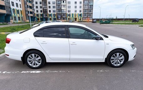 Volkswagen Jetta VI, 2013 год, 1 190 000 рублей, 4 фотография