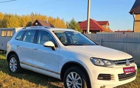 Volkswagen Touareg III, 2012 год, 1 910 000 рублей, 13 фотография