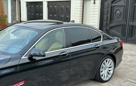 BMW 7 серия, 2009 год, 1 670 000 рублей, 38 фотография