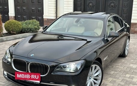 BMW 7 серия, 2009 год, 1 670 000 рублей, 39 фотография