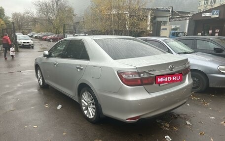 Toyota Camry, 2015 год, 2 600 000 рублей, 3 фотография