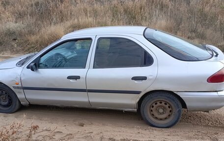 Ford Mondeo I, 1993 год, 96 000 рублей, 3 фотография