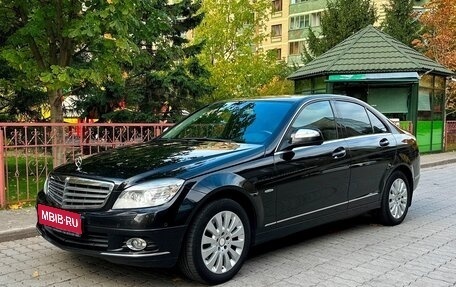 Mercedes-Benz C-Класс, 2008 год, 1 250 000 рублей, 1 фотография