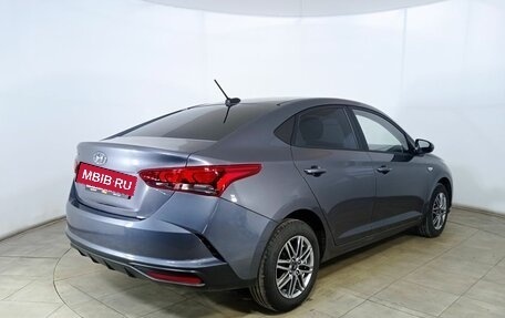 Hyundai Solaris II рестайлинг, 2022 год, 1 860 000 рублей, 5 фотография