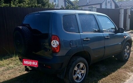 Chevrolet Niva I рестайлинг, 2009 год, 490 000 рублей, 3 фотография