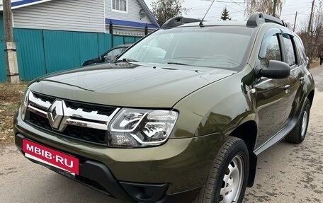 Renault Duster I рестайлинг, 2019 год, 1 650 000 рублей, 3 фотография