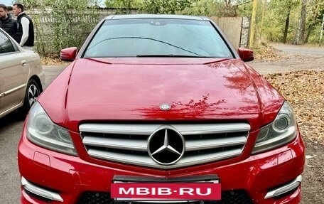 Mercedes-Benz C-Класс, 2012 год, 1 540 000 рублей, 2 фотография