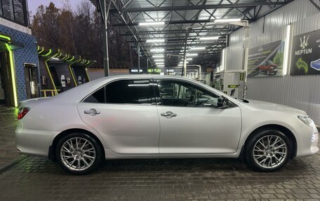 Toyota Camry, 2016 год, 2 100 000 рублей, 2 фотография