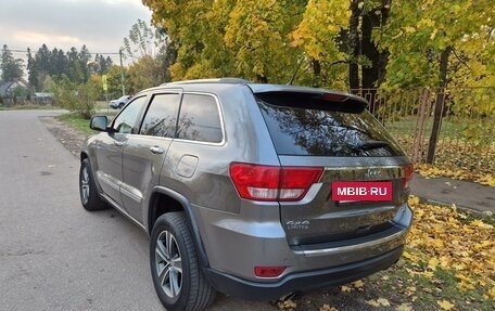 Jeep Grand Cherokee, 2012 год, 2 100 000 рублей, 5 фотография