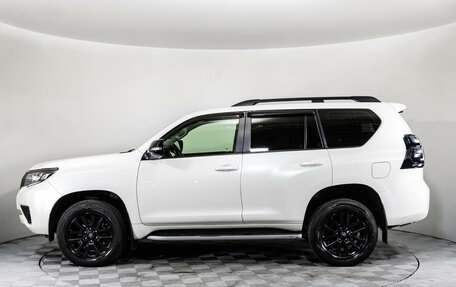 Toyota Land Cruiser Prado 150 рестайлинг 2, 2021 год, 6 399 000 рублей, 8 фотография