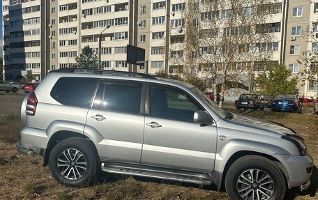 Toyota Land Cruiser Prado 120 рестайлинг, 2007 год, 2 550 000 рублей, 6 фотография