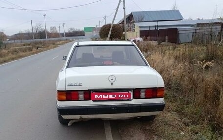 Mercedes-Benz 190 (W201), 1984 год, 178 000 рублей, 4 фотография