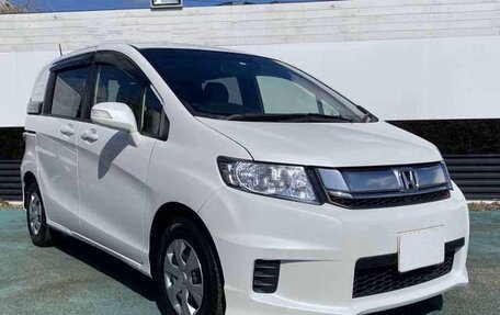 Honda Freed I, 2015 год, 846 500 рублей, 1 фотография