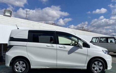 Honda Freed I, 2015 год, 846 500 рублей, 7 фотография