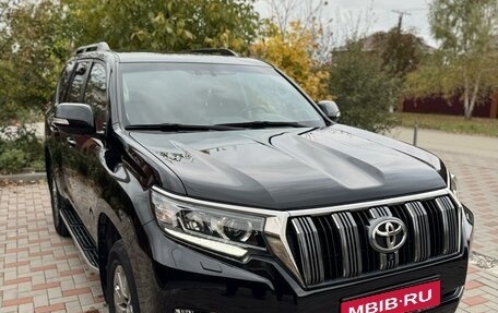 Toyota Land Cruiser Prado 150 рестайлинг 2, 2018 год, 6 650 000 рублей, 1 фотография