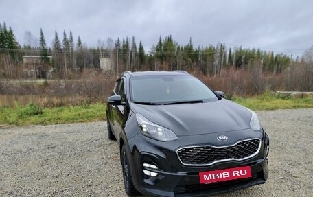 KIA Sportage IV рестайлинг, 2020 год, 2 700 000 рублей, 3 фотография