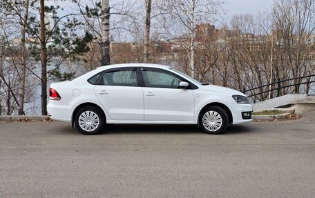 Volkswagen Polo VI (EU Market), 2015 год, 1 250 000 рублей, 1 фотография