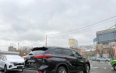 Toyota Highlander, 2024 год, 6 800 000 рублей, 5 фотография