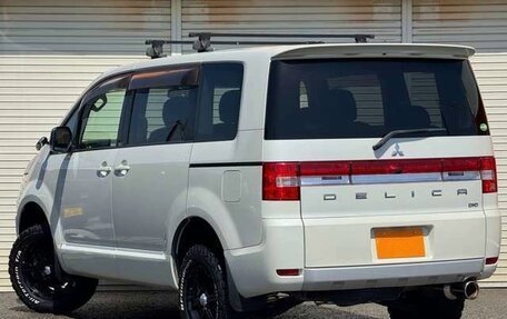 Mitsubishi Delica D:5 I, 2018 год, 2 000 000 рублей, 4 фотография